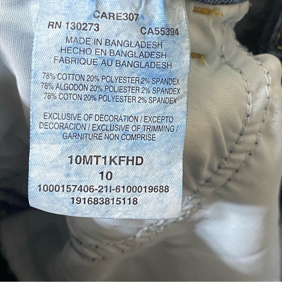 Wrangler High Rise Kick‎ Flare Crop Frayed Hem Jeans - Picture 12 of 12